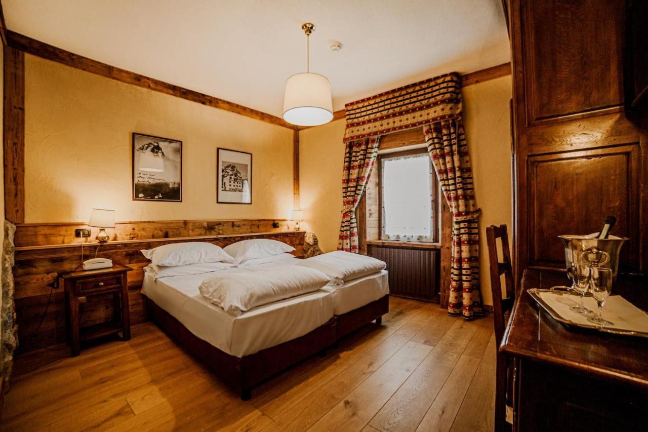 Hotel Jumeaux Breuil-Cervinia Buitenkant foto