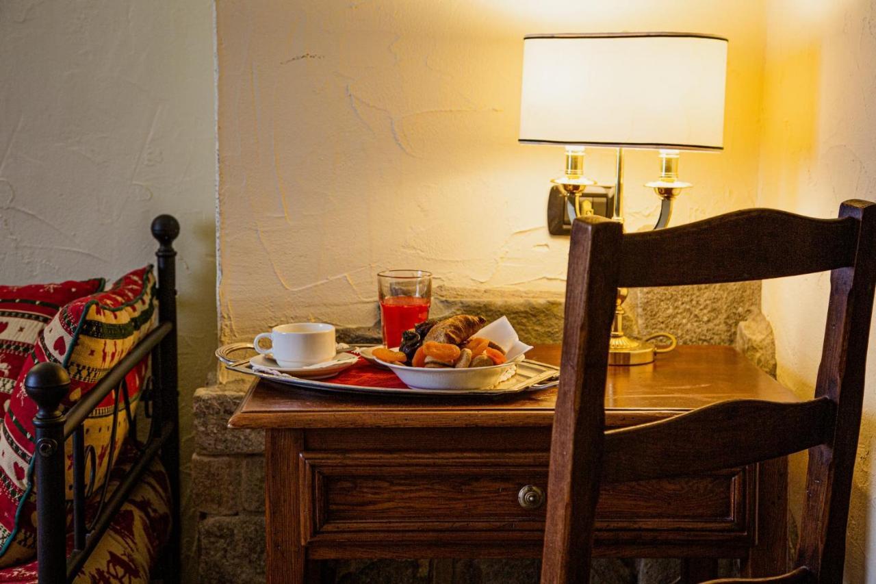 Hotel Jumeaux Breuil-Cervinia Buitenkant foto