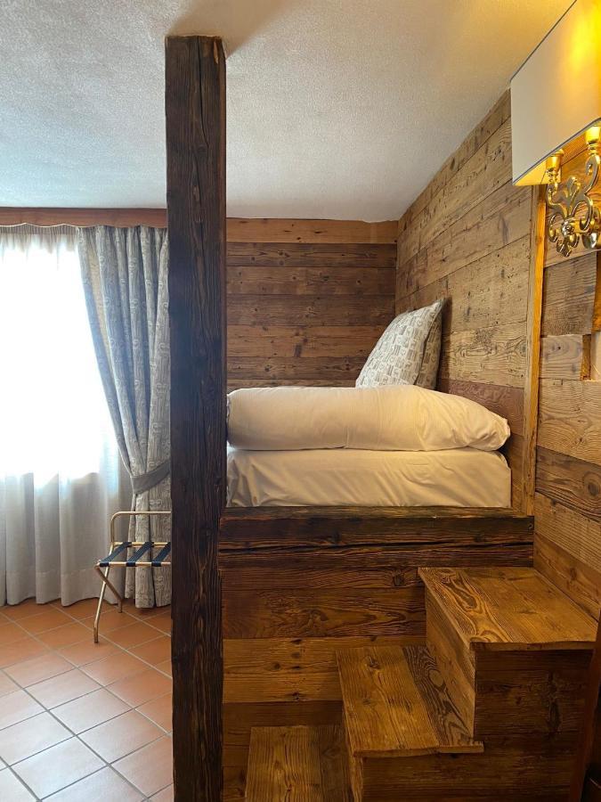 Hotel Jumeaux Breuil-Cervinia Buitenkant foto
