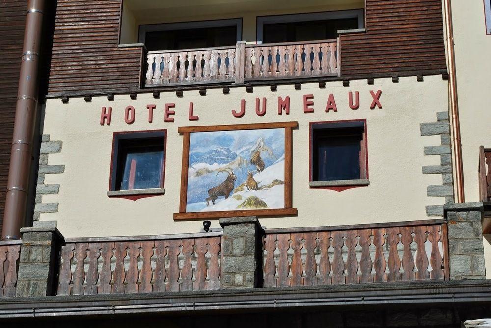 Hotel Jumeaux Breuil-Cervinia Buitenkant foto