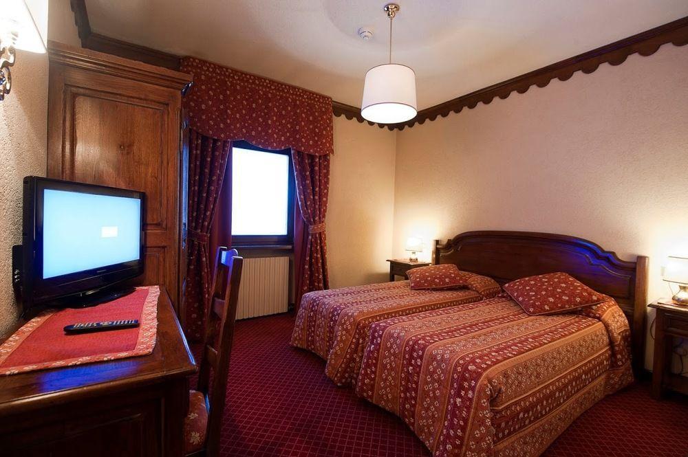 Hotel Jumeaux Breuil-Cervinia Buitenkant foto
