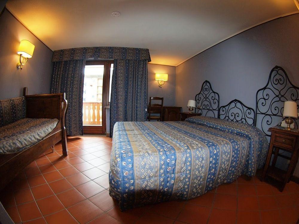 Hotel Jumeaux Breuil-Cervinia Buitenkant foto